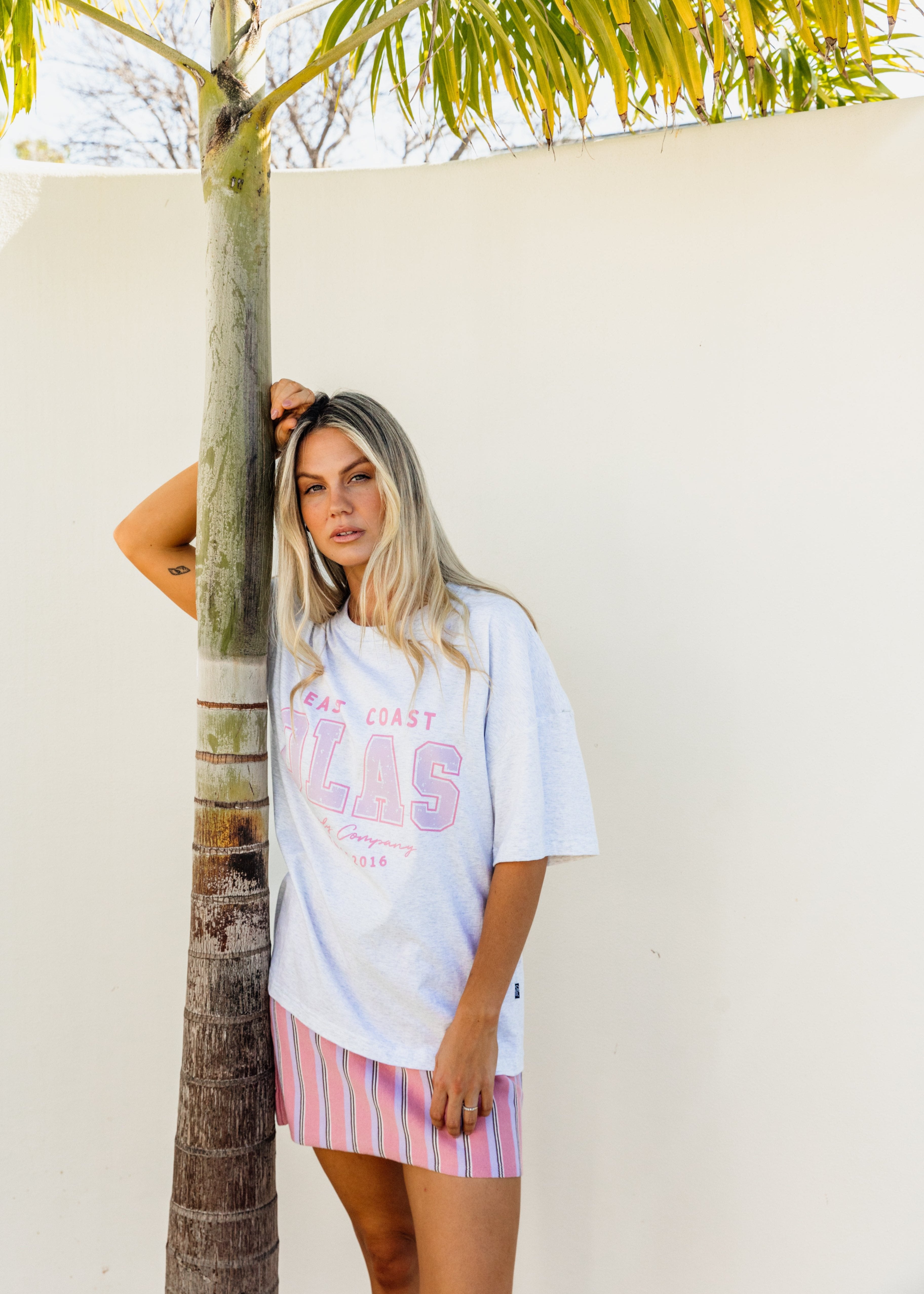 EAST COAST BOX TEE PINK